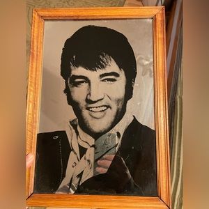 Elvis Mirror